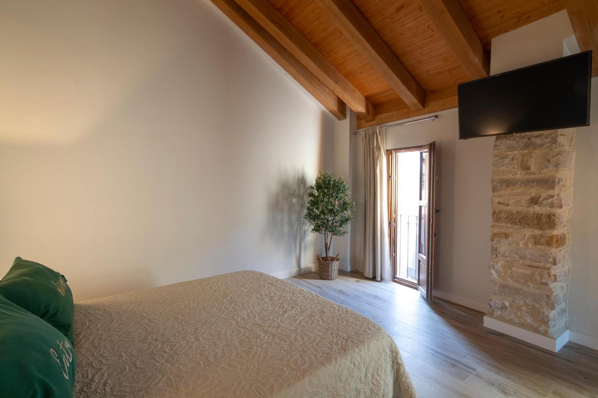 Апартаменты Vivienda Turistica Casa Quevedo Убеда Экстерьер фото