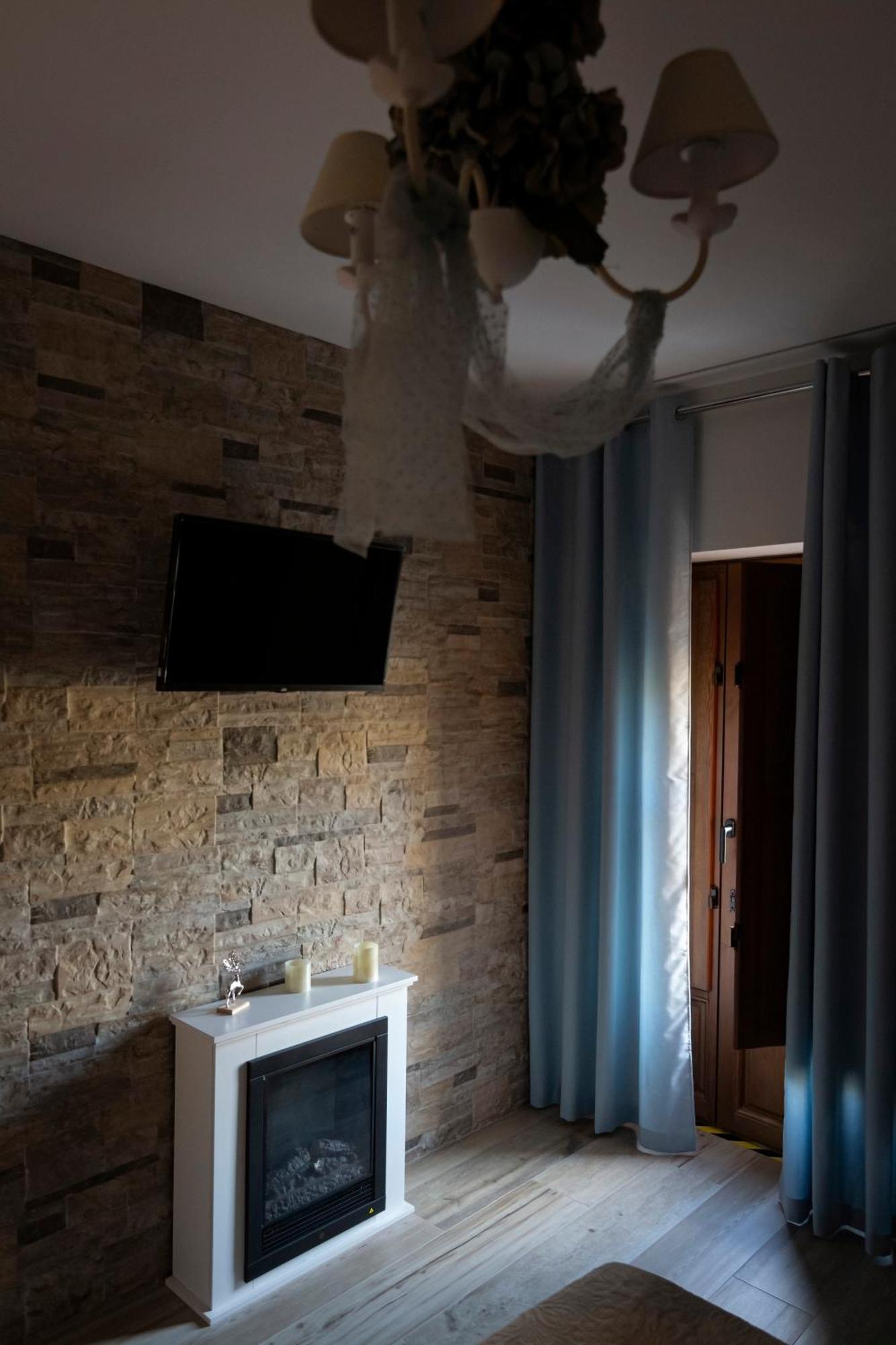 Апартаменты Vivienda Turistica Casa Quevedo Убеда Экстерьер фото